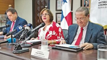 Déficit fiscal crece 1,014%