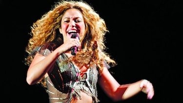 Shakira lanza álbum y planea gira de conciertos