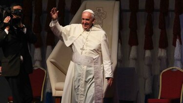 El Papa Francisco cierra gira suramericana con un vibrante encuentro con jóvenes