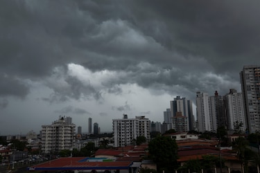 Precaución: se avecinan tormentas en todo el país durante los próximos tres días, alerta Sinaproc 