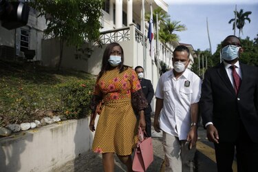 Pedro Miguel González escucha distintas 'posiciones’ de lo ocurrido entre Kayra Harding y Jairo Salazar