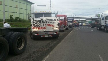 Aprehenden a 20 transportistas en Colón