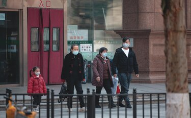 Cinco años desde que China confinó Wuhan, epicentro de la pandemia