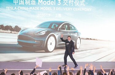 Valorización de Tesla apunta a los $100 mil millones