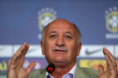 Scolari excluye a Kaká y a Robinho de amistoso ante Sudáfrica