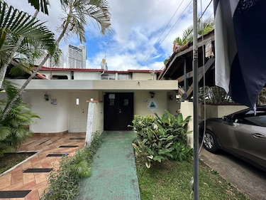 Así Ricardo Martinelli prepara su estadía en la Embajada de Nicaragua