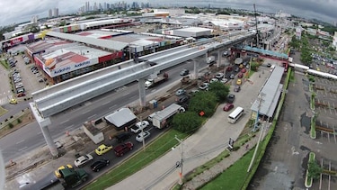 Desvíos en la avenida Domingo Díaz