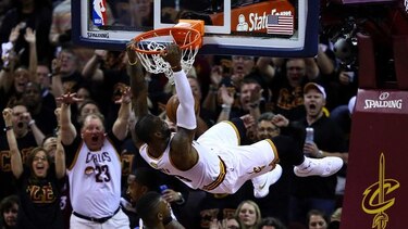 Cavaliers vencen a Warriors y obligan a séptimo partido