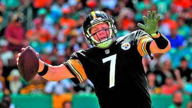 Roethlisberger planea regresar con los Steelers