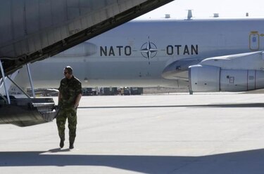 OTAN suspende la cooperación militar con Rusia