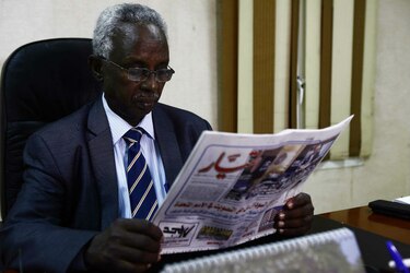 Cárcel para un periodista sudanés por un artículo crítico con la familia del presidente