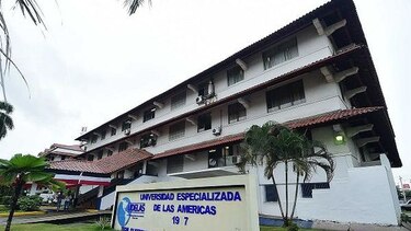 Udelas, sin dinero para terminar este año académico