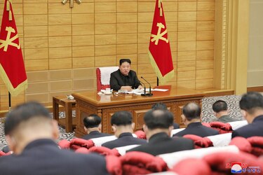 Corea del Norte informa de 21 muertos por ‘fiebre’ en medio de brote de covid-19