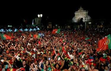 Portugal vence 1-0 a Francia y conquista la Eurocopa