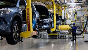 Cómo China ganó con sorprendente rapidez la carrera mundial por las baterías para vehículos eléctricos