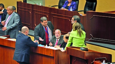 Reformas electorales: largo receso y negociaciones
