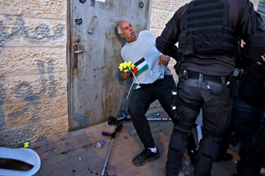 Nuevos enfrentamientos entre policías israelíes y palestinos en Jerusalén Este