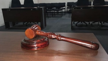 Condenan a 10 años de prisión a un hombre por robo a restaurante de comida rápida