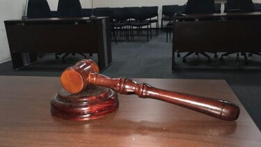 Condenan a 10 años de prisión a un hombre por robo a restaurante de comida rápida