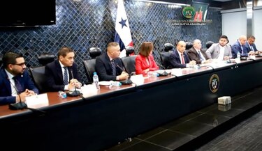 Comisión de Salud aprueba en primer debate proyecto sobre régimen especial bananero