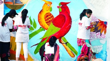 Construyendo con pintura