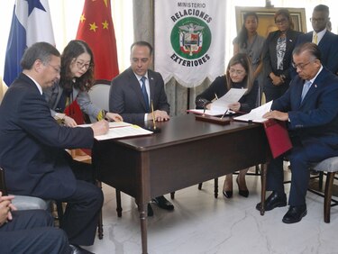 Habilitadas 10 plantas para exportar carne de cerdo, camarones y pescados a China