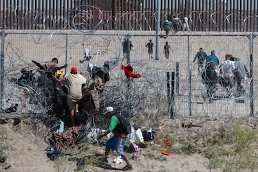 Trump ordena el despliegue de 1,500 militares a la frontera con México