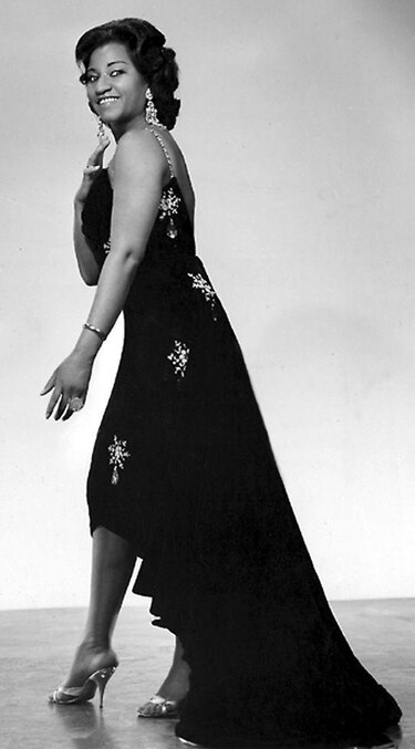 ‘La vida es un carnaval’: la desoladora historia de uno de los éxitos que inmortalizó a Celia Cruz