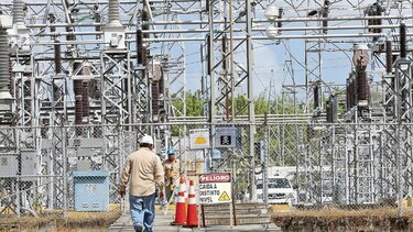 $24,721 millones de deuda