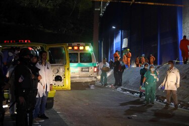 Instituto salvadoreño de deportes suspende patrocinio a la liga de fútbol tras muerte de 12 aficionados