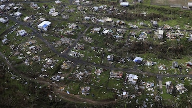 Gobernador de Puerto Rico ordena revisar cifra de muertos por huracán María