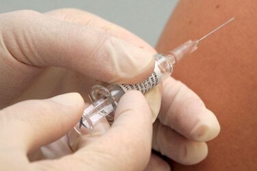 Vacunas contra la gripe reducen el riesgo de ataque cardíaco