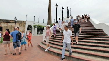Flujo de turistas disminuyó 1.4% en el primer trimestre