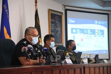 Policía Nacional retuvo en noviembre a 3,586 personas por incumplir con el toque de queda