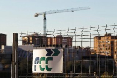 FCC vende 51% de su división Energía
