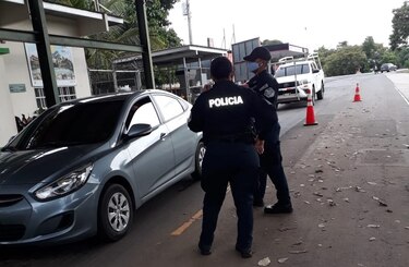 Cercos sanitarios impiden entrada de 849 vehículos a Azuero en lo que va de junio 