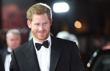 El retorno del príncipe Enrique a Londres alienta la esperanza de una reconciliación familiar
