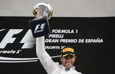 Hamilton gana en España y se pone líder del Mundial de F1