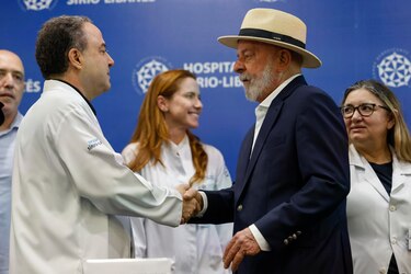 Lula dice que se ‘preocupó' por su salud tras la cirugía por una hemorragia intracraneal