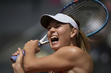 Nadal avanza sin problemas; Serena y Sharapova, con paso firme