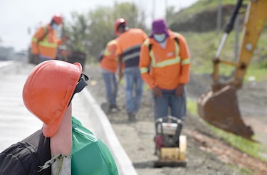 Crisis laboral, riesgo y sostenibilidad del bono solidario