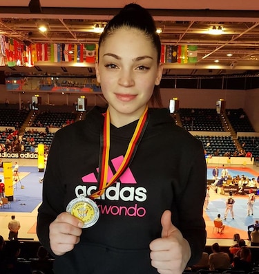 La panameña Carolena Carstens consigue medalla de plata