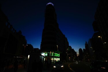 Red Eléctrica Española anuncia que se está reponiendo el suministro eléctrico de forma progresiva