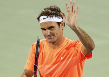 Federer gana fácil en Dubai