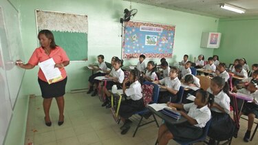 ‘El compromiso por la educación debe cumplirse ’