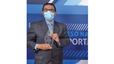 Reconocen trabajo de tres exportadores panameños