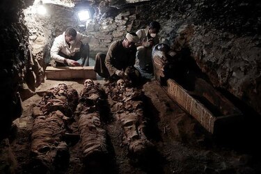 Egipto anuncia el hallazgo de una tumba de 3 mil 500 años