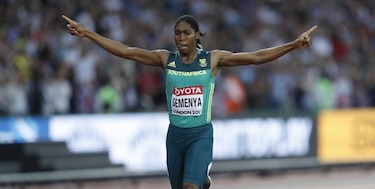Caster Semenya logra su tercer título mundial en 800 metros