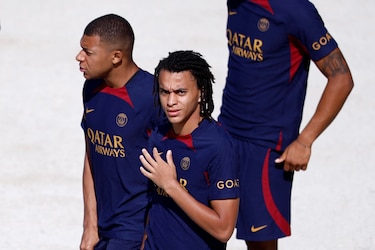 Mbappé salta del banquillo para marcar un gol en el primer partido de pretemporada del PSG
