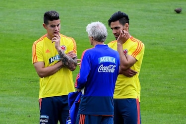Selección de Colombia entrena con plantel completo
